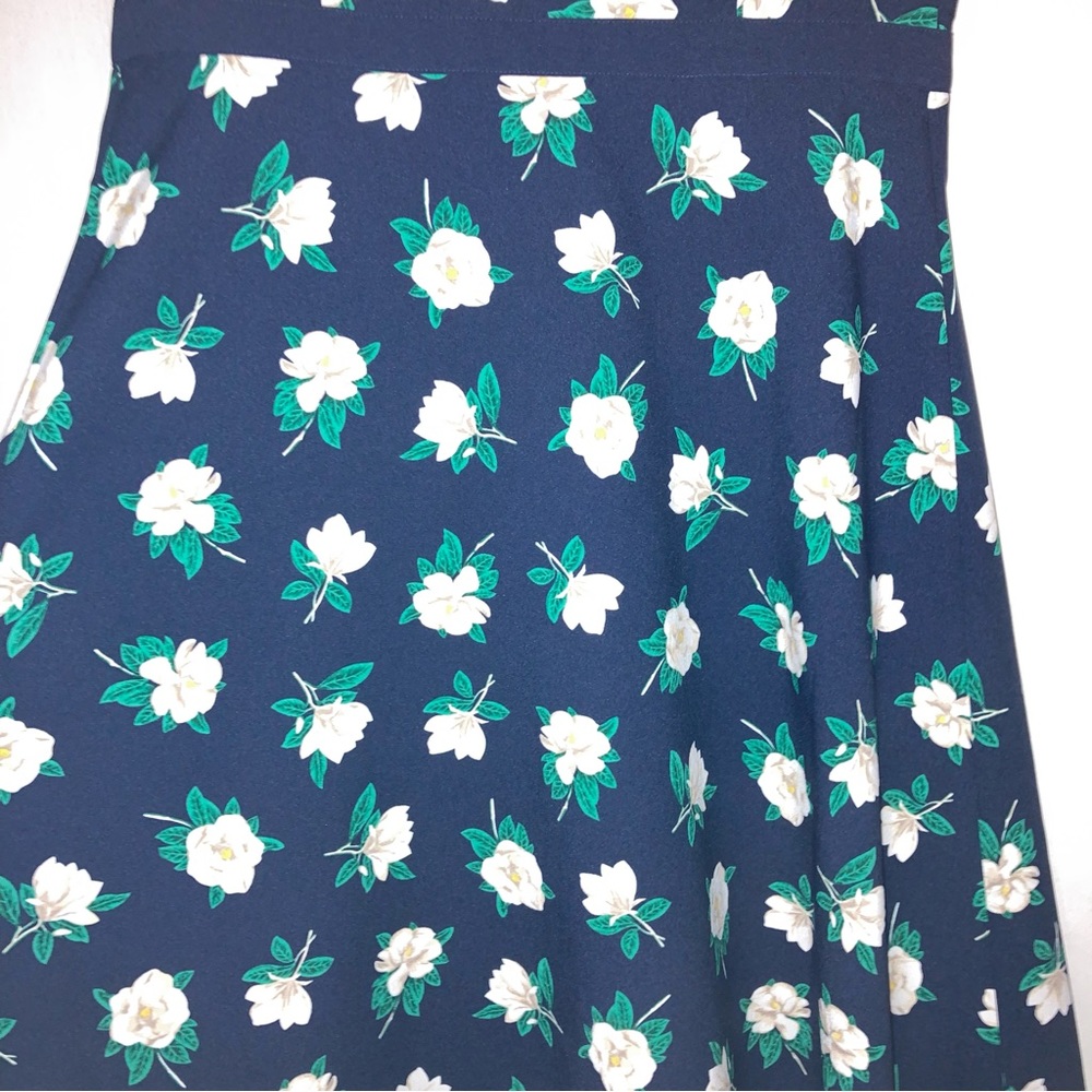 Draper James Faith Shirt Dress in Navy Magnolia, Size 10 - Picture 11 of 14